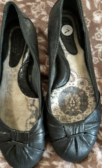 born gallatin leather bow loafers